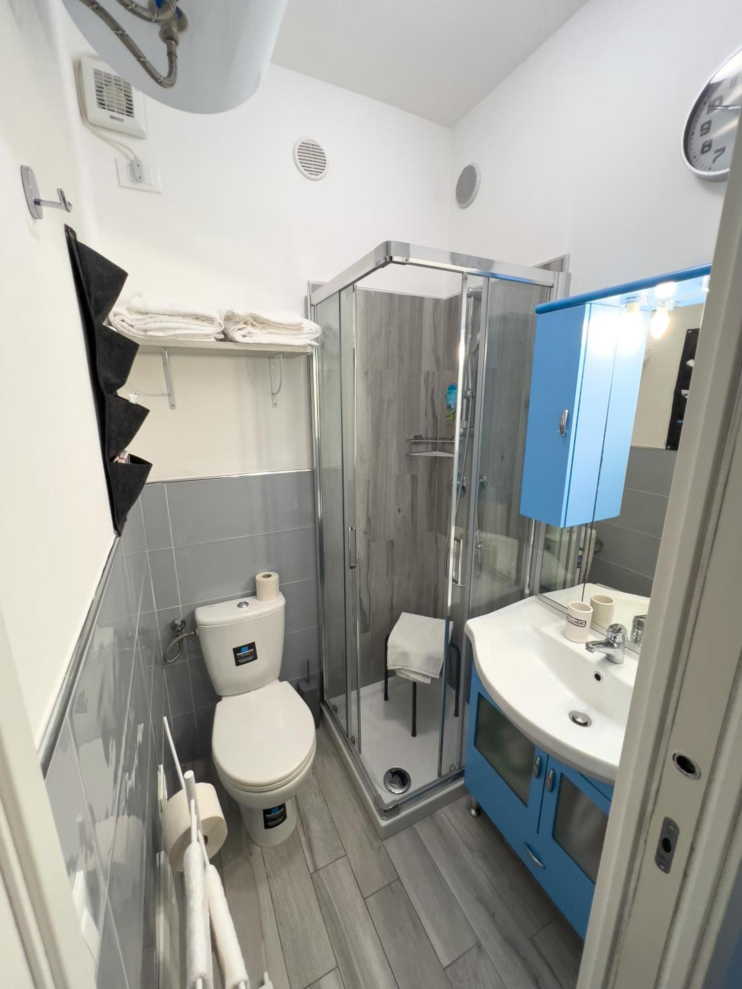 Casa Carlotta Appartement San Bartolomeo Al Mare Buitenkant foto